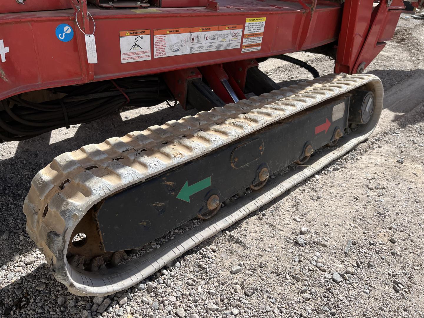 ./imagenes/INVOICE/2019/18006/PLATAFORMA ARTICULADA CMC S25 (15).JPG